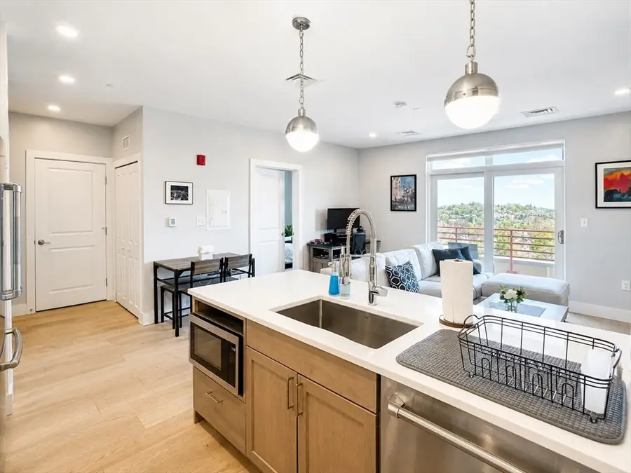 1650 Commonwealth Ave #605, Boston, MA 02135 - #2