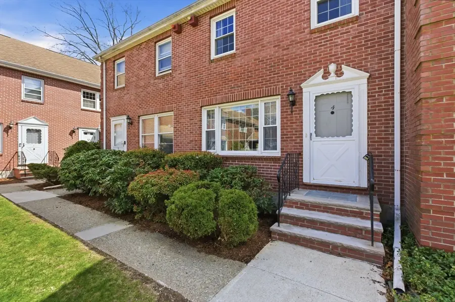224 Park St #B4, Stoneham, MA 02180 - #2