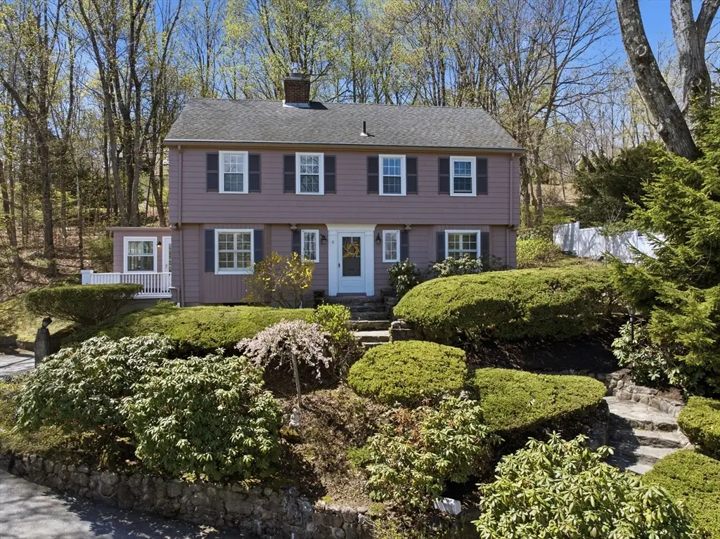 11 Drury Ln, Worcester, MA 01609 - #1