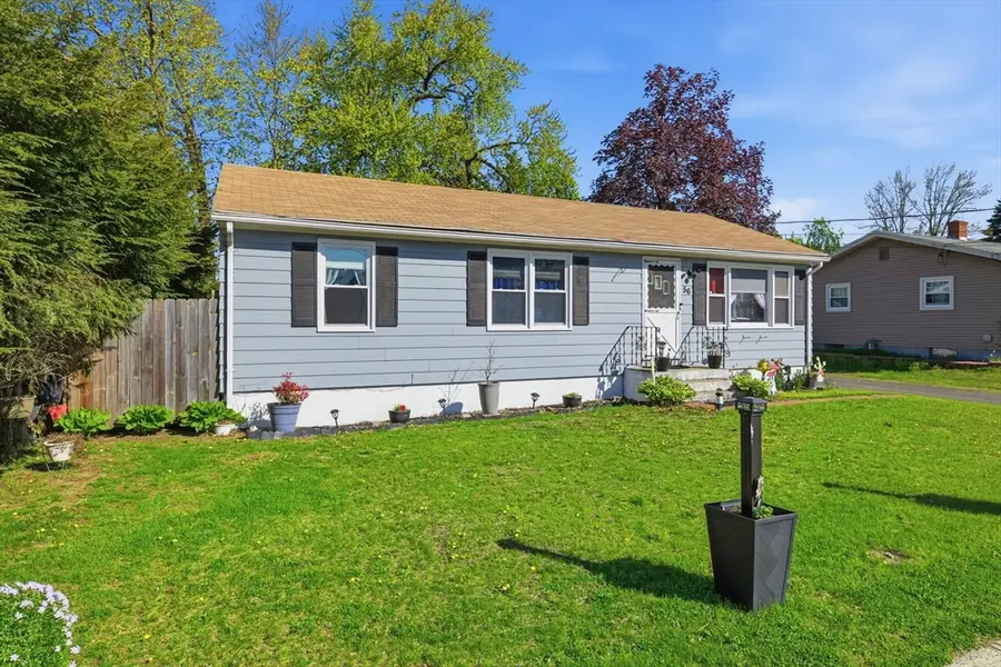 56 Marion St, Chicopee, MA 01013 - #3