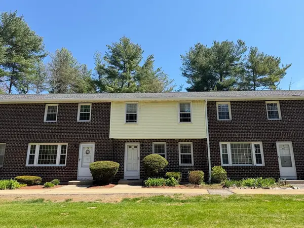 79 Oakridge Dr. #79, Londonderry, NH 03053