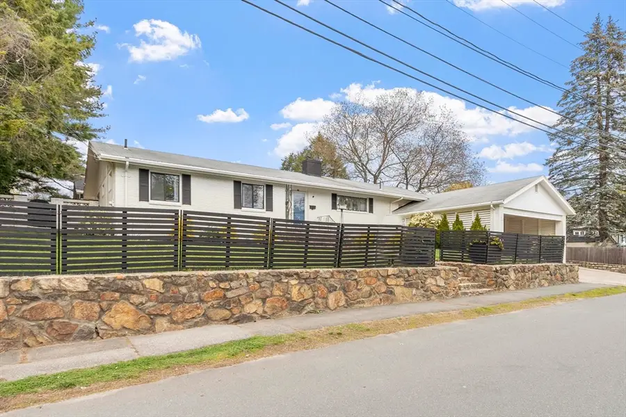 82 Cornell Rd, Marblehead, MA 01945 - #3