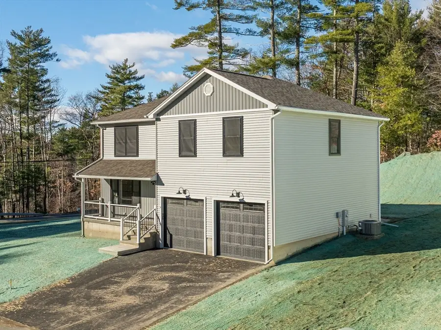 7 High Bluff, Belchertown, MA 01007 - #3