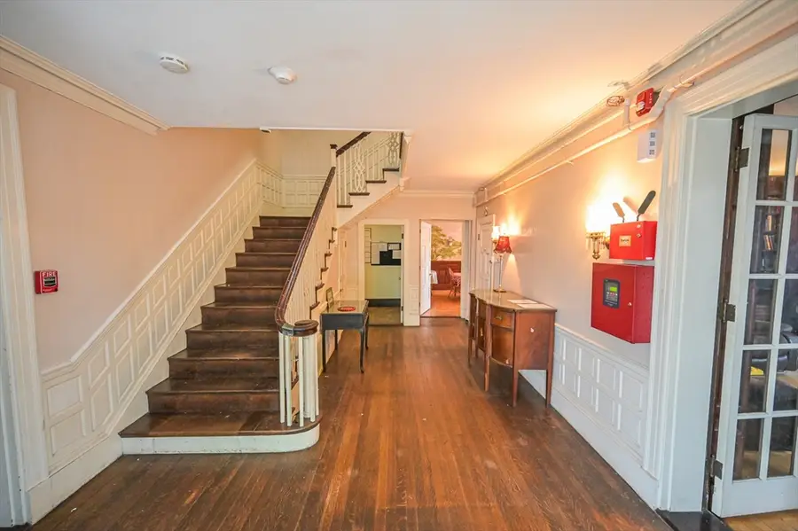 54 Nahant St, Lynn, MA 01902 - #3