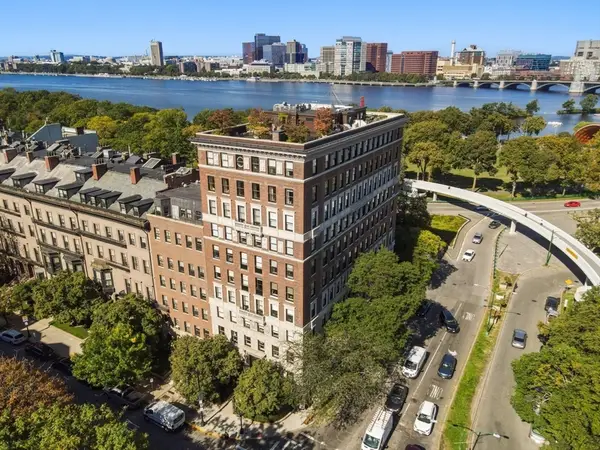 100 Beacon Street #PHB, Boston, MA 02116