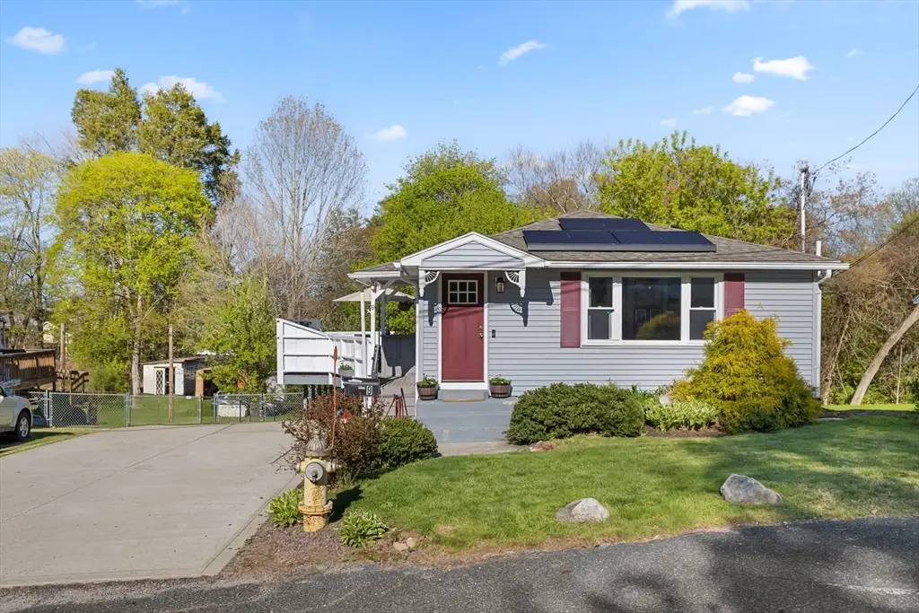 9 Williams St, Dudley, MA 01571 - #1