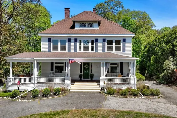 10 Latisquama Rd, Southborough, MA 01772