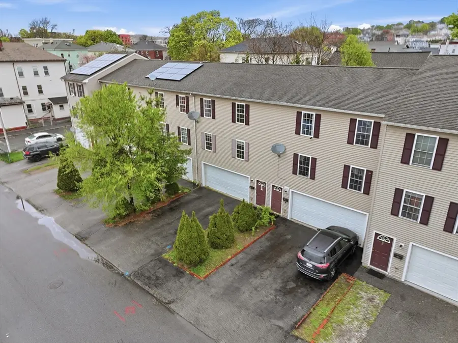17 Bigelow St, Worcester, MA 01610 - #2