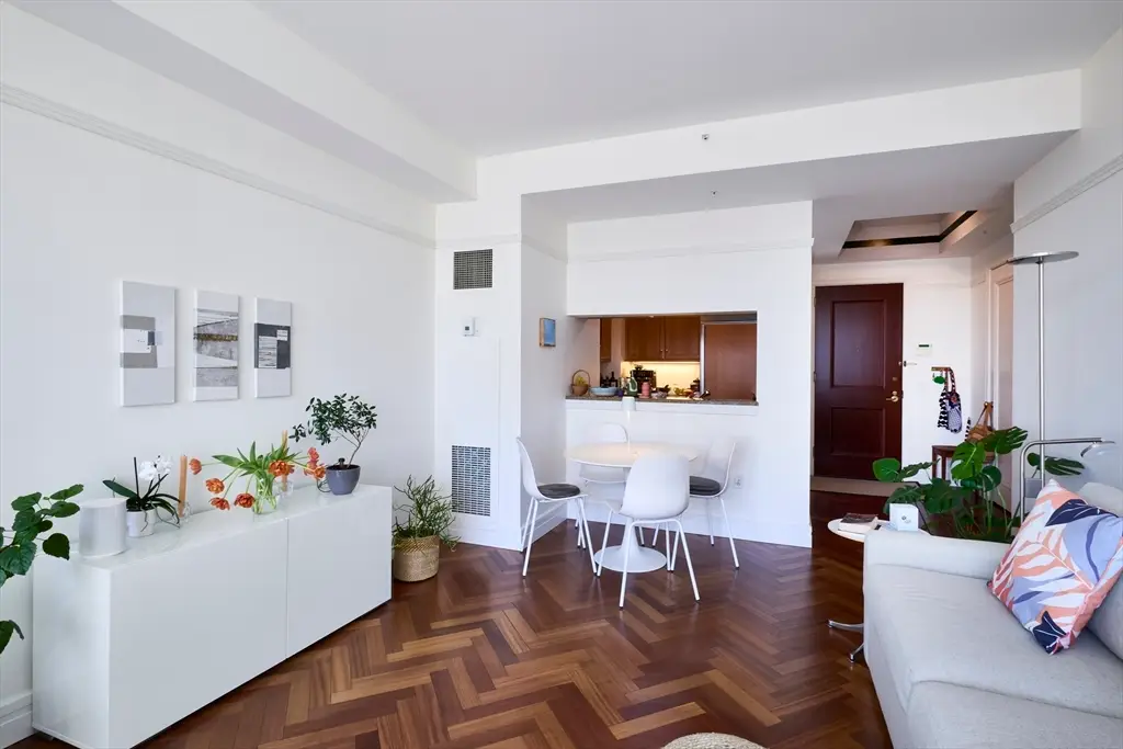 2 Avery #22A, Boston, MA 02111 - #1