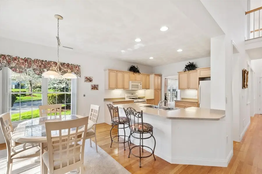 91 Emerald Ct #91, Tewksbury, MA 01876 - #2