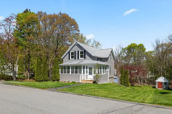 14 Park St, Auburn, MA 01501