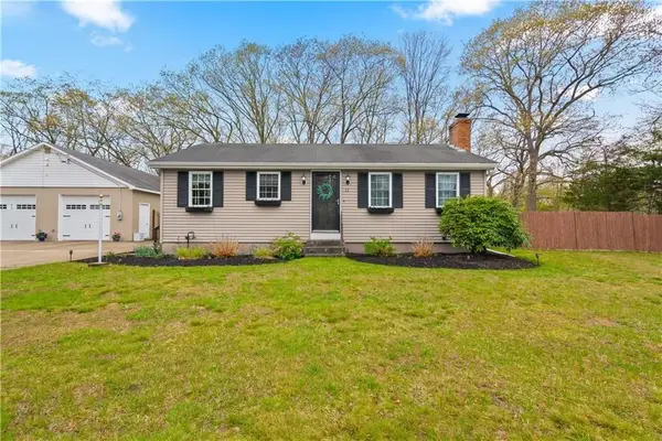 11 Crowell, Cumberland, RI 02864