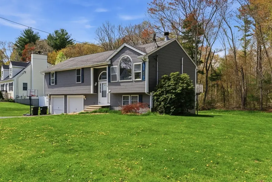 19 Fairfield Dr, Dudley, MA 01571 - #2