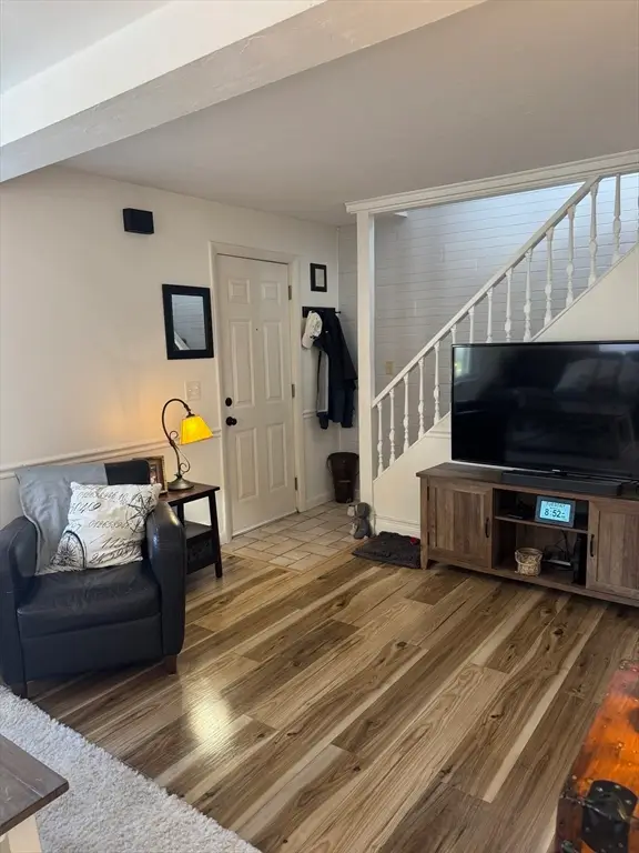 45 Cedar Ave, Portsmouth, RI 02871 - #3