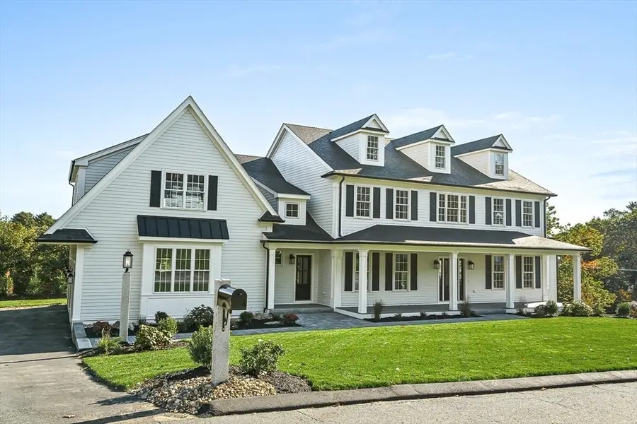 14 Liana Street, Woburn, MA 01801 - #3