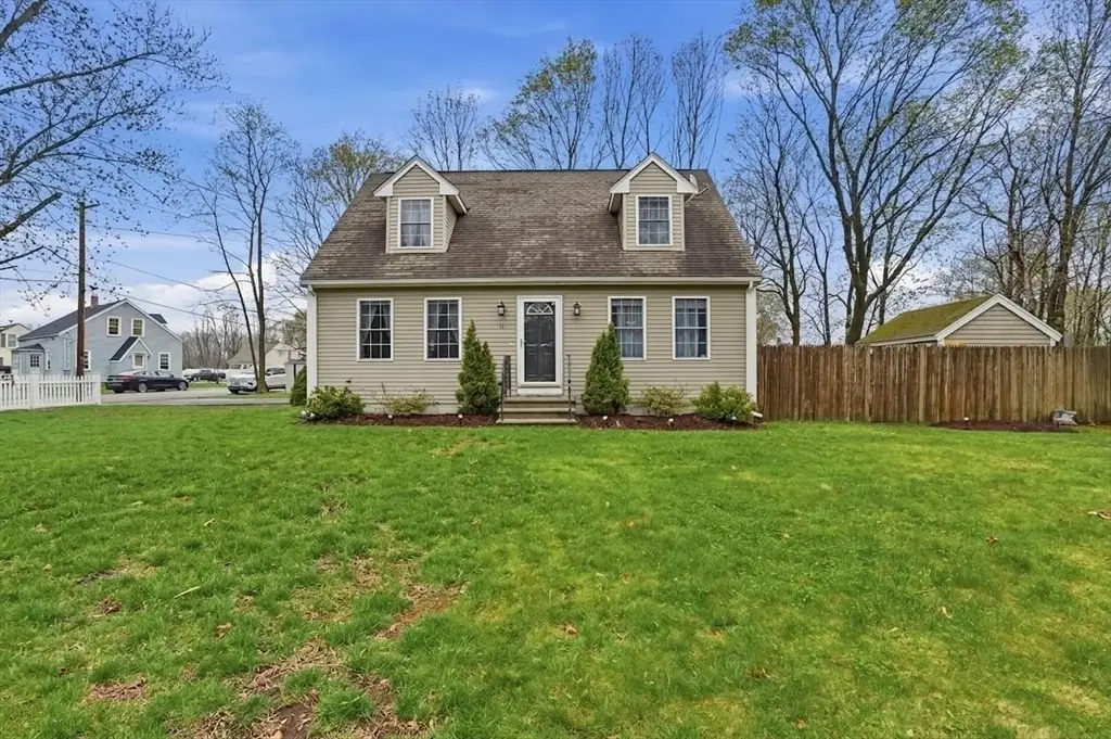11 California Avenue, Bellingham, MA 02019 - #1