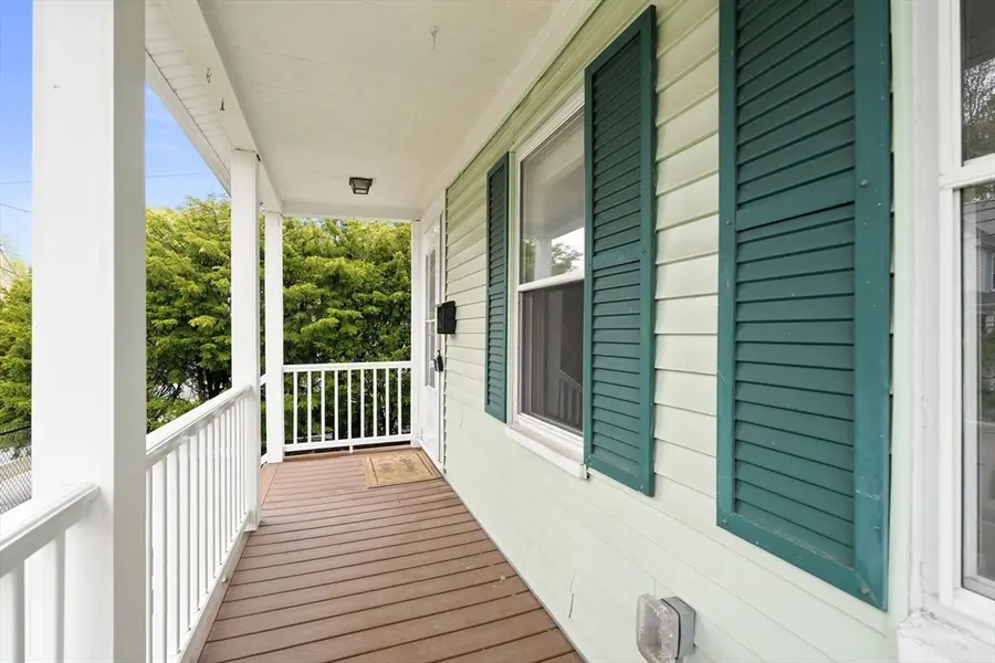 53 Henderson St, Arlington, MA 02474 - #3