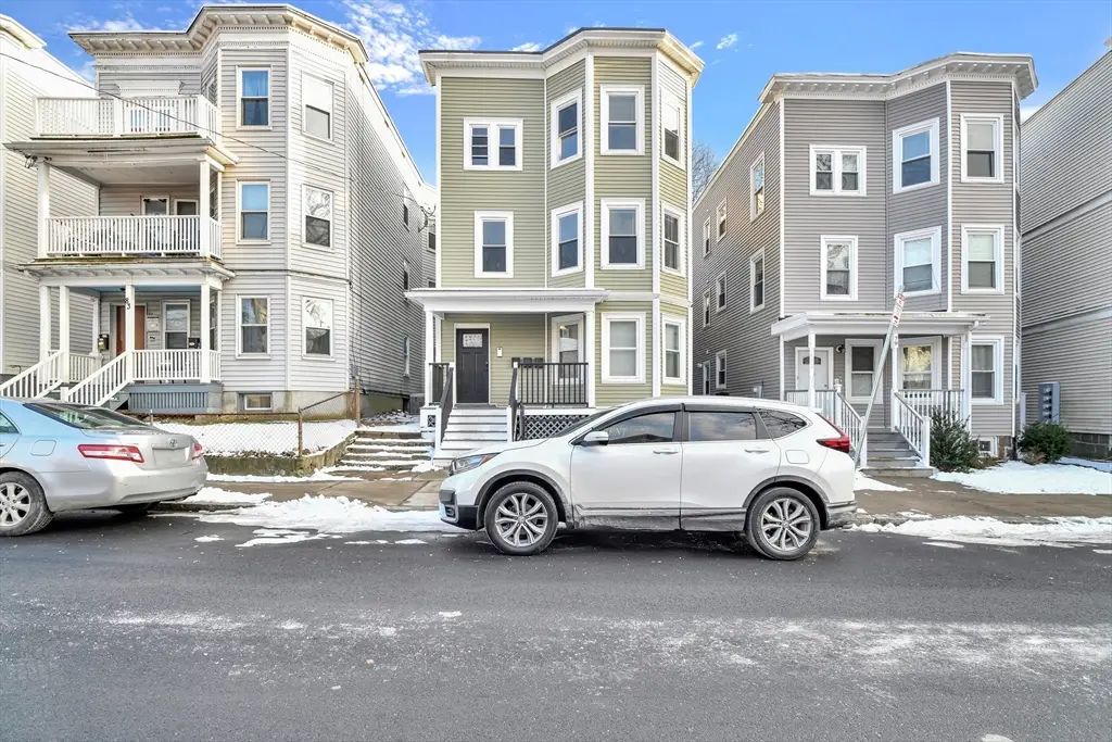 81 Ellington St, Boston, MA 02121 - #1