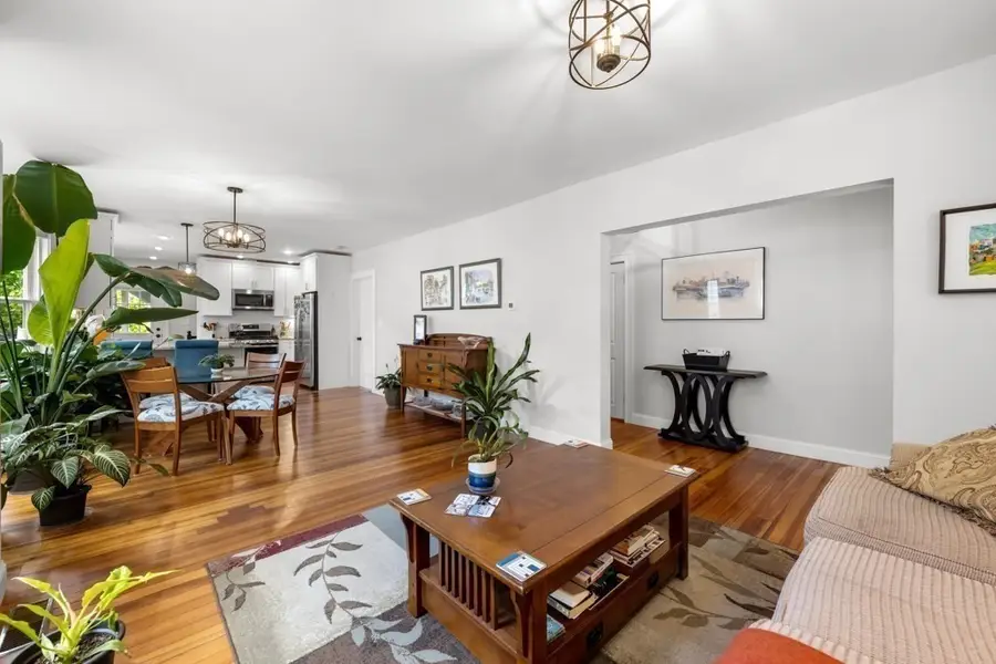 30 Gloucester St #30, Arlington, MA 02476 - #3