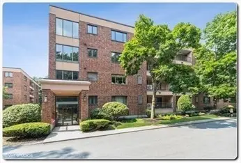 9 Ledgewood Way #29, Peabody, MA 01960