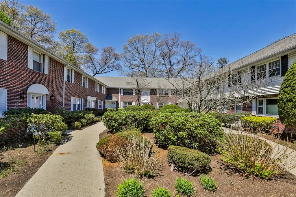 21 Westerly St #3, Wellesley, MA 02482 - #1