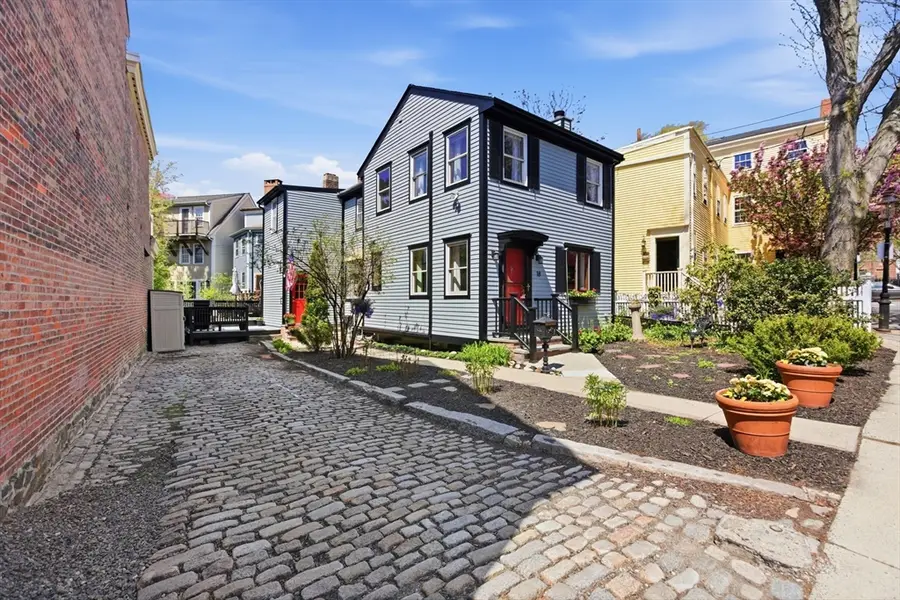 18 Putnam Street, Boston, MA 02129 - #2
