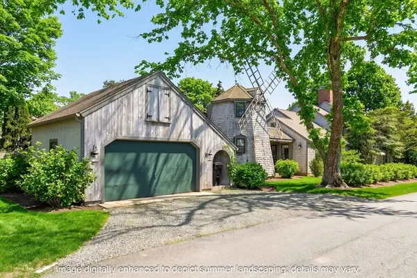 12 Cockachoiset Lane, Barnstable, MA 02655
