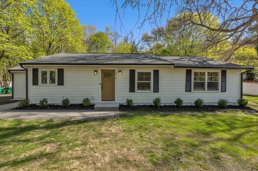 373 Eliot St, Ashland, MA 01721 - #1
