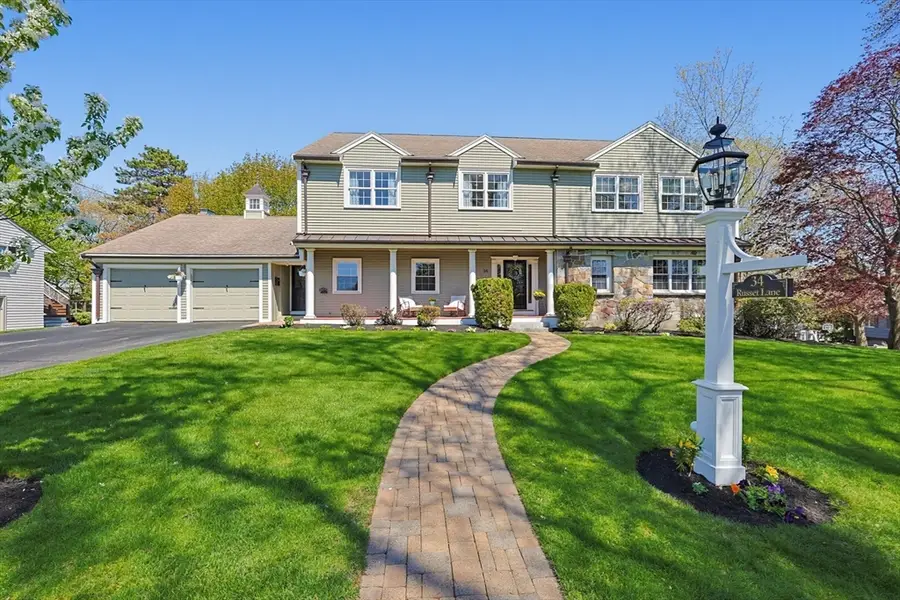 34 Russett Ln, Melrose, MA 02176 - #2