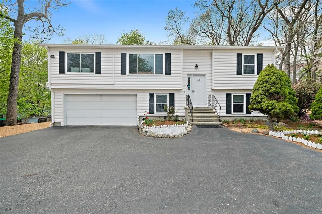 68 Dothan St, Arlington, MA 02474 - #1