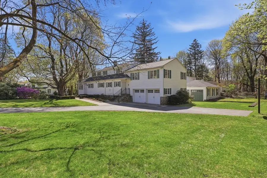 24 Spring Street, Shrewsbury, MA 01545 - #2