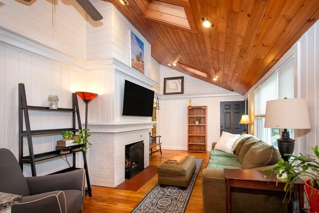 59 Geordan Ave, Wrentham, MA 02093 - #1