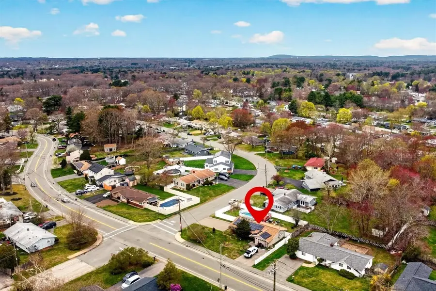 428 Hovenden Ave, Brockton, MA 02302 - #3