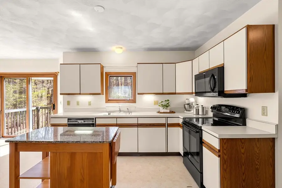71 Mclains Woods Rd, Groton, MA 01450 - #3