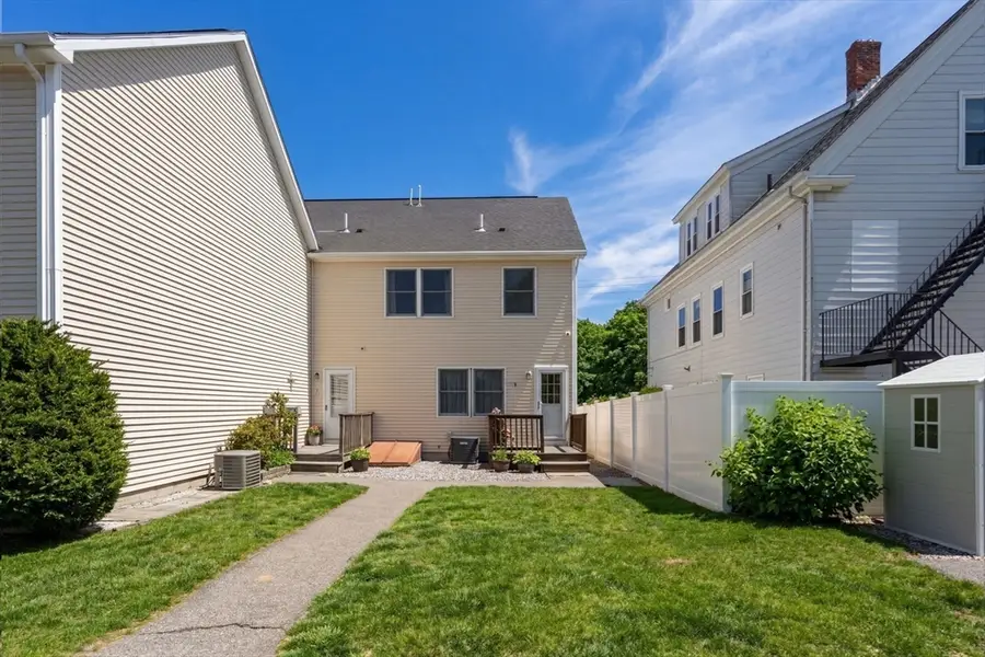 100 Railroad St #100, Abington, MA 02351 - #3