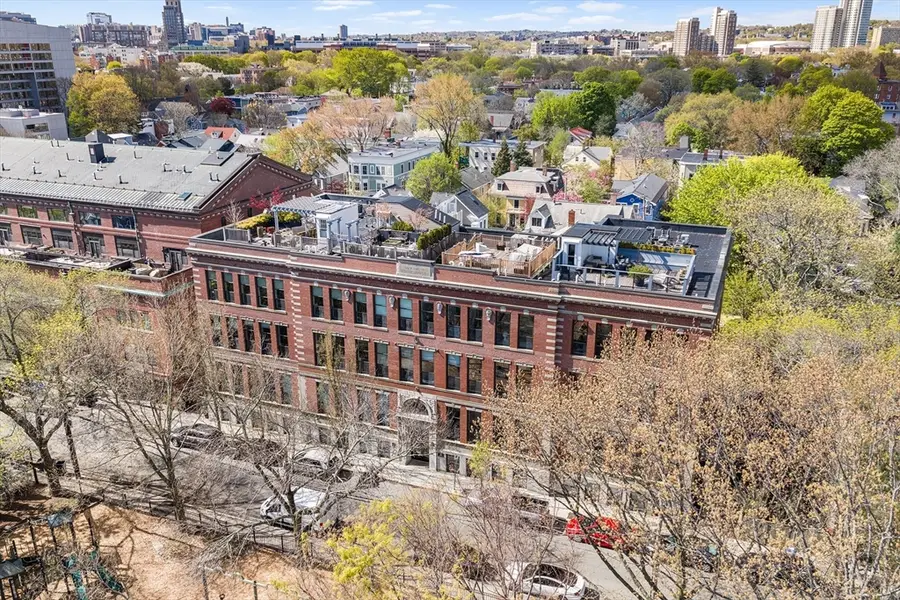 20 Corporal Mcternan St #104, Cambridge, MA 02139 - #2