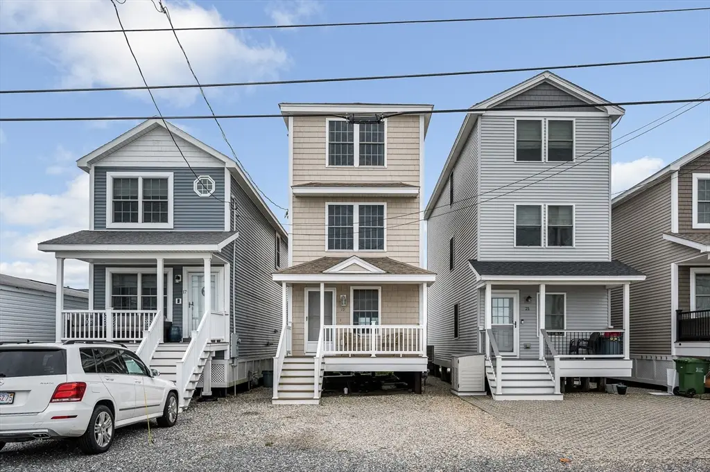 19 Liberty, Salisbury, MA 01952 - #1