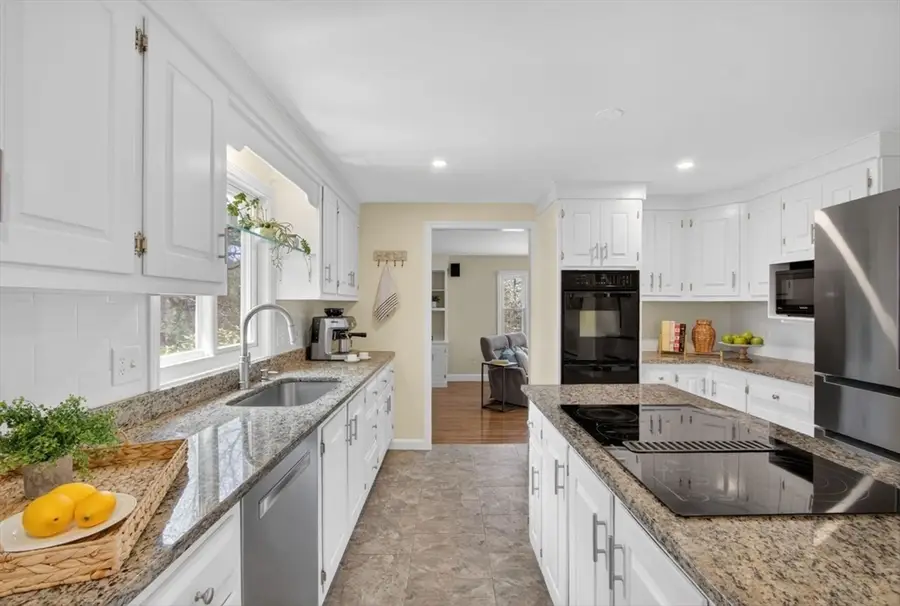 294 Bear Hill Road, North Andover, MA 01845 - #3