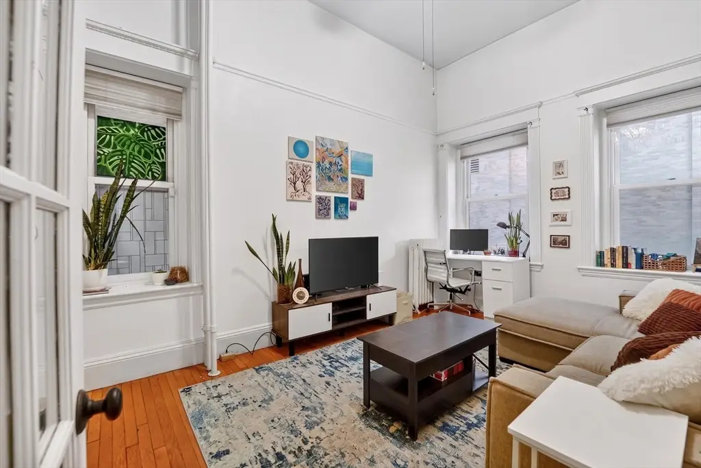 8 Garrison St #111, Boston, MA 02116 - #1