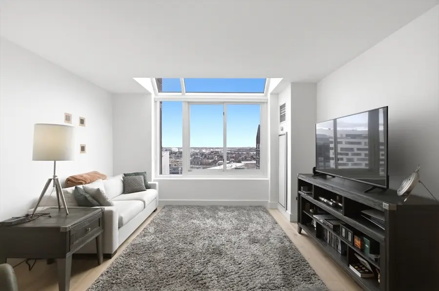 8-12 Museum Way #2403, Cambridge, MA 02141 - #2