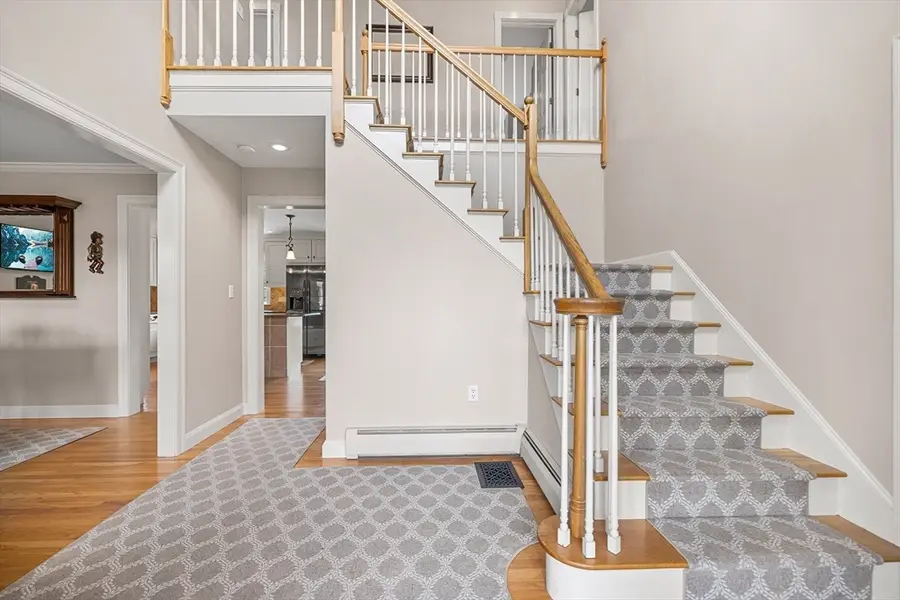 16 Madigan Ln, Ayer, MA 01432 - #2