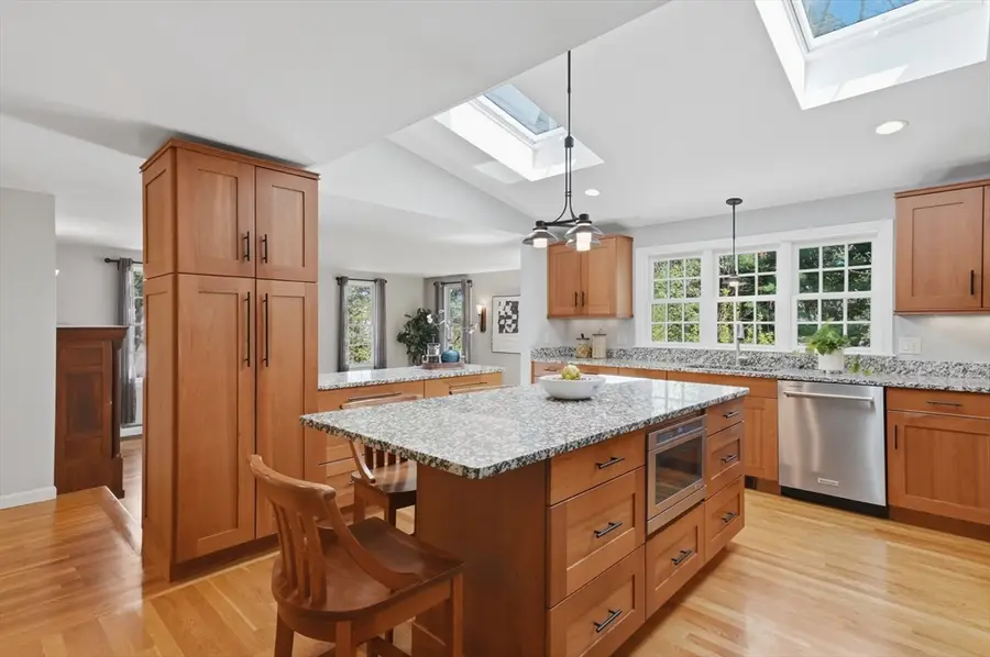 14 Normandy Rd, Lexington, MA 02421 - #2