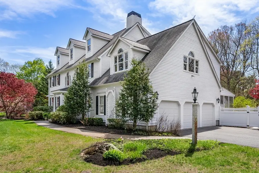 16 Foxhunt Trail, Walpole, MA 02081 - #2