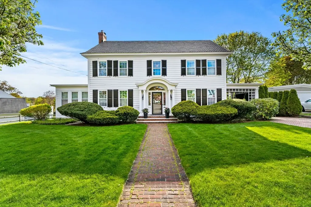 57 Garden Rd, Lowell, MA 01852 - #1