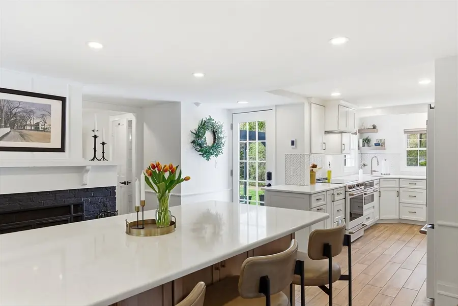 5 Great Rd, Bedford, MA 01730 - #2