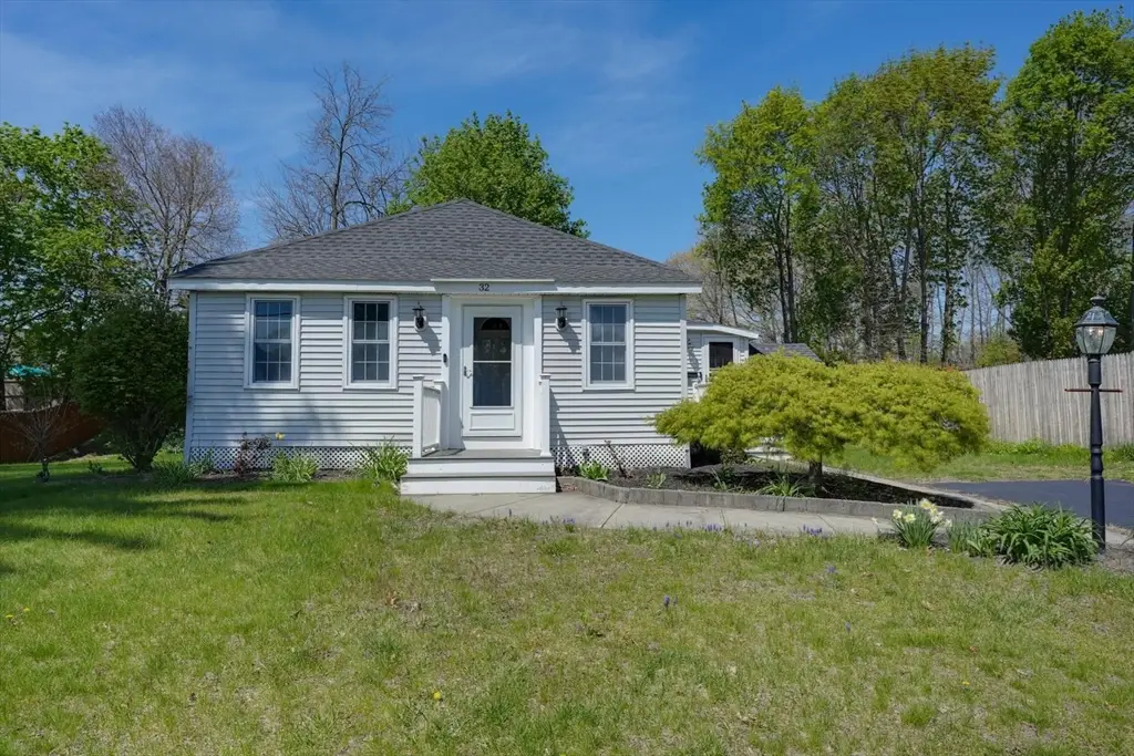 32 Plainfield Ave, Shrewsbury, MA 01545 - #1