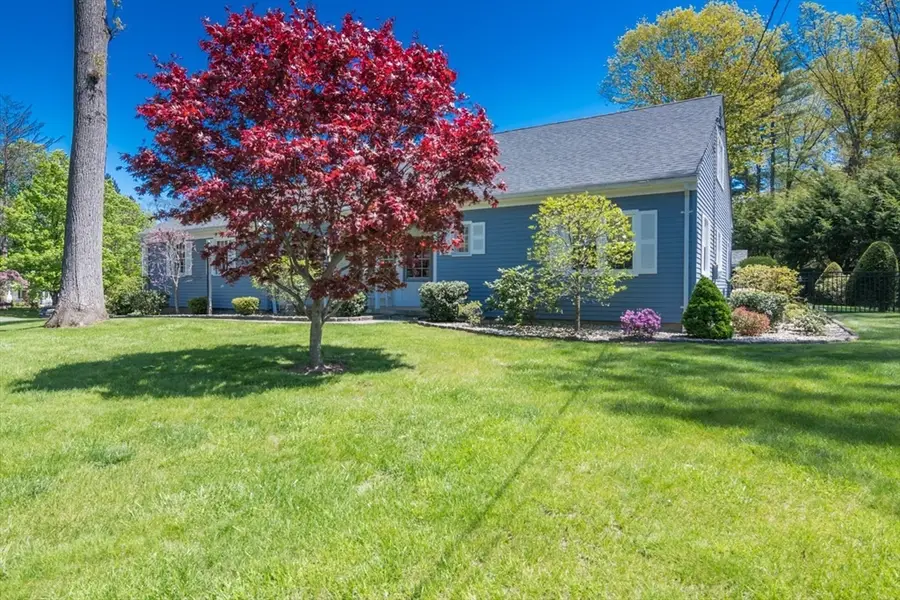51 Edgewater Road, Agawam, MA 01001 - #2