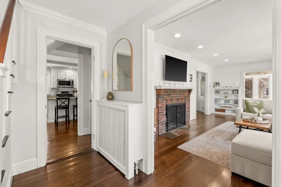 39 Park St, Milton, MA 02186 - #2
