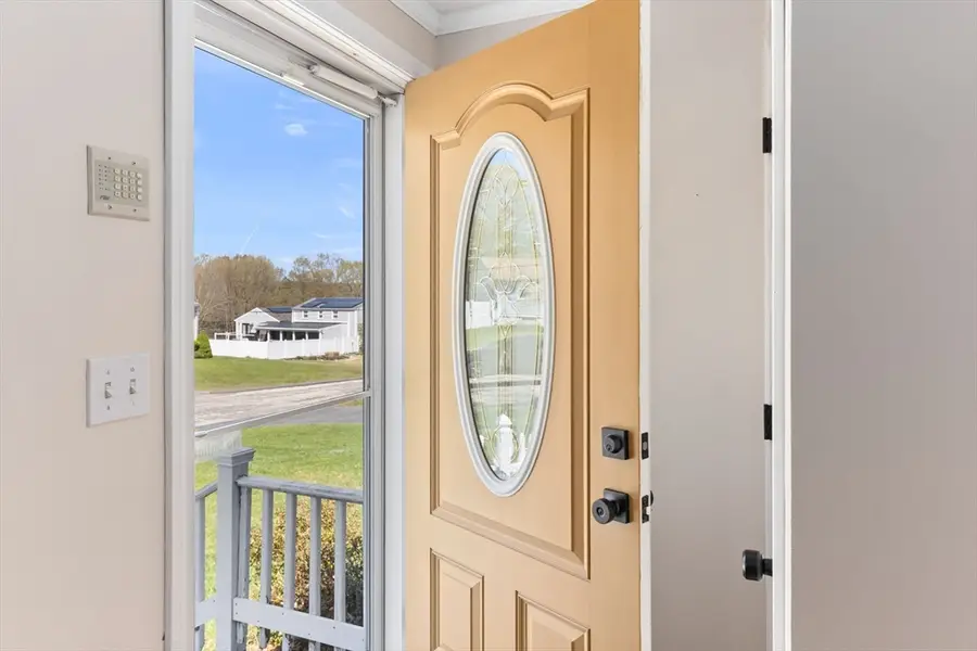 15 Phillip Dr, Bellingham, MA 02019 - #3