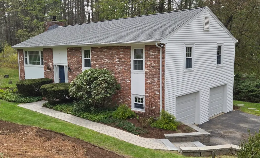 135 Walker Pond Rd, Sturbridge, MA 01566 - #1